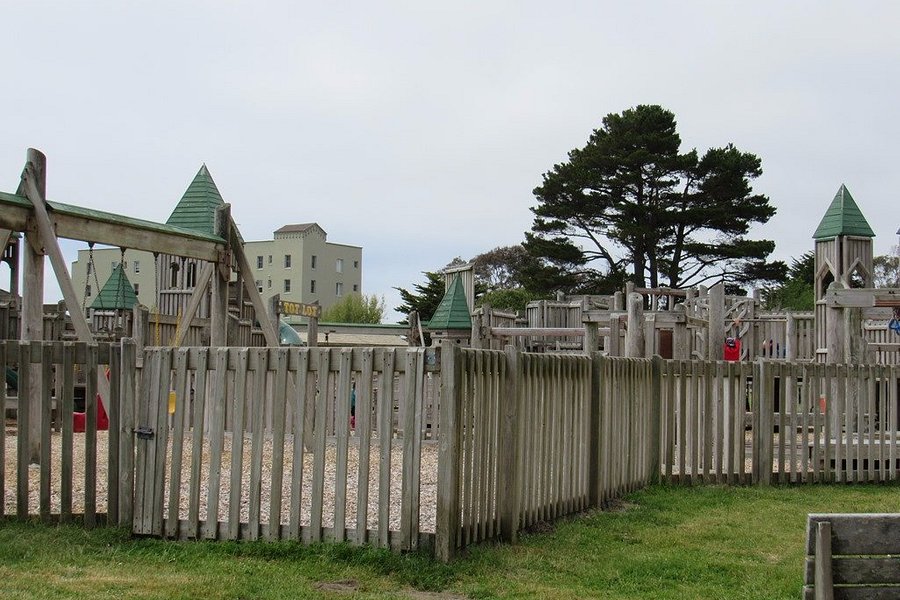 Beachfront Park image
