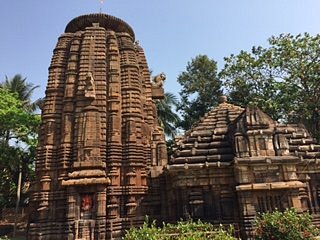Bhubaneswar Temple image