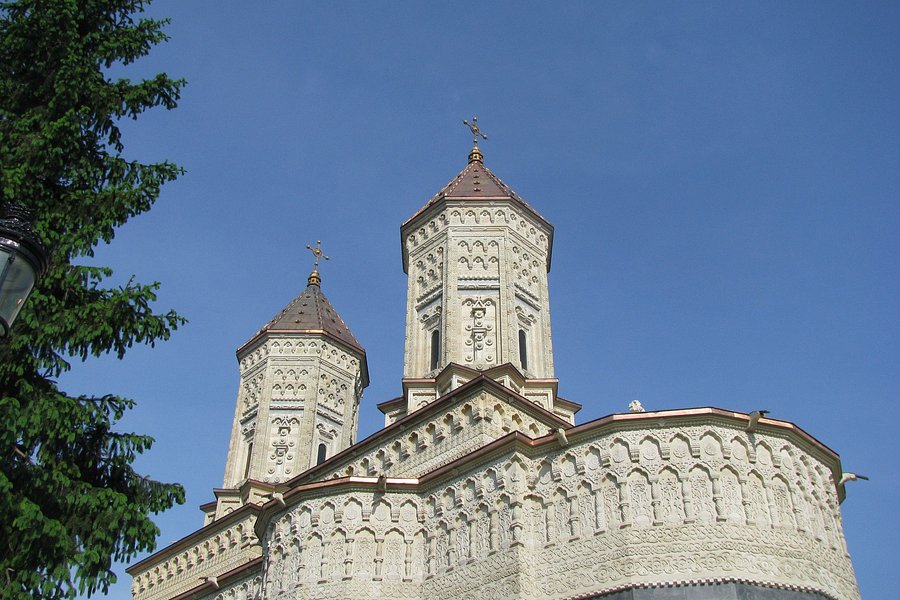 Mănăstirea Sfinții Trei Ierarhi image