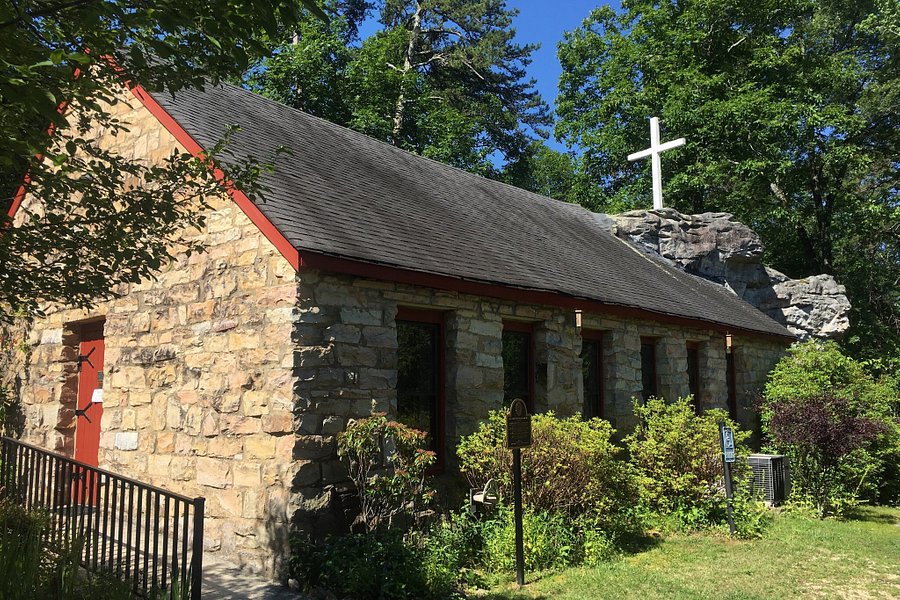 Sallie Howard Memorial Baptist Church image