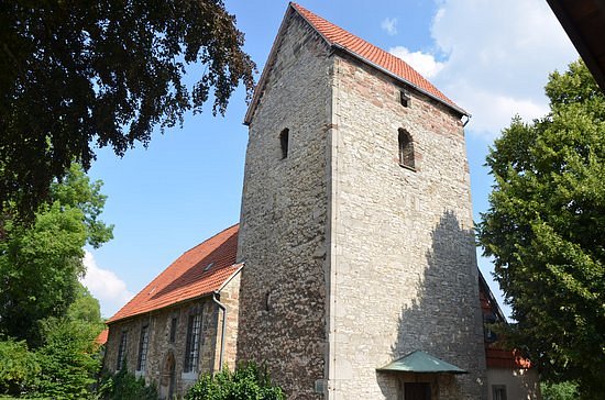 Kniestedter Kirche image