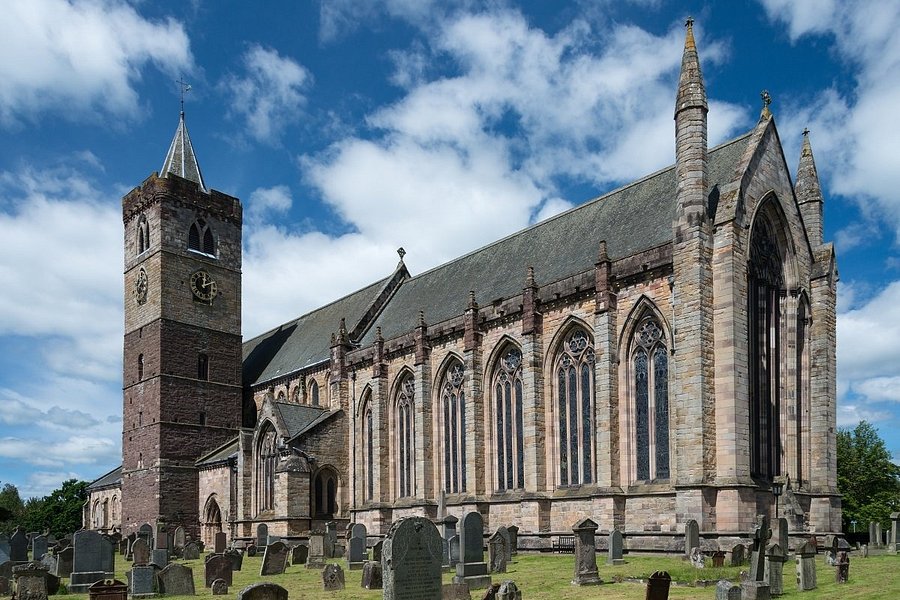 Dunblane Cathedral image
