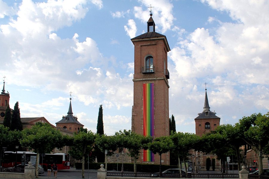 Torre de Santa Maria image