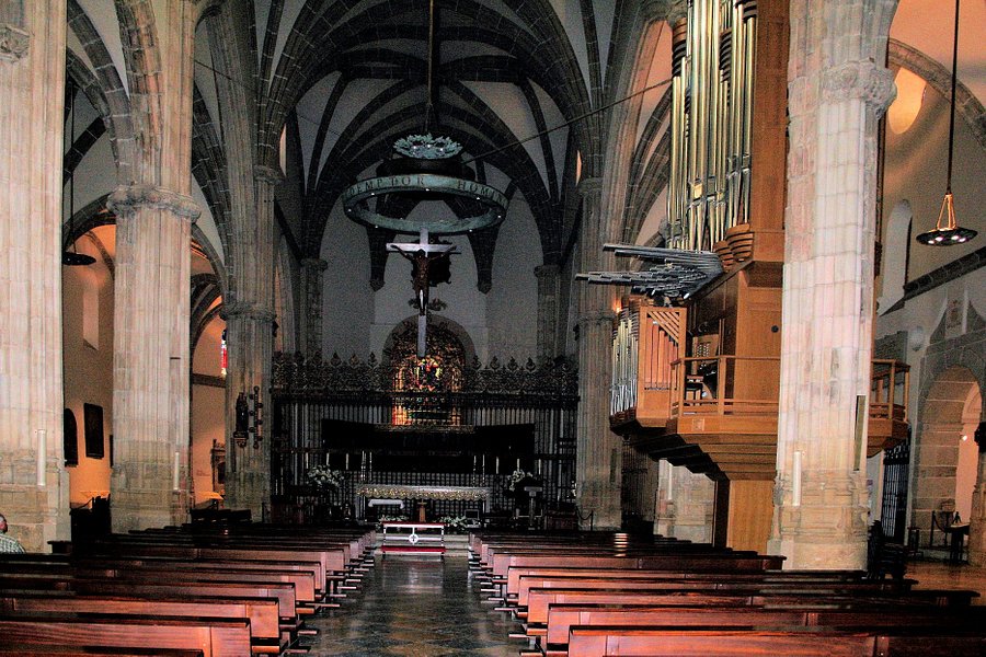 Catedral de Alcala de Henares image