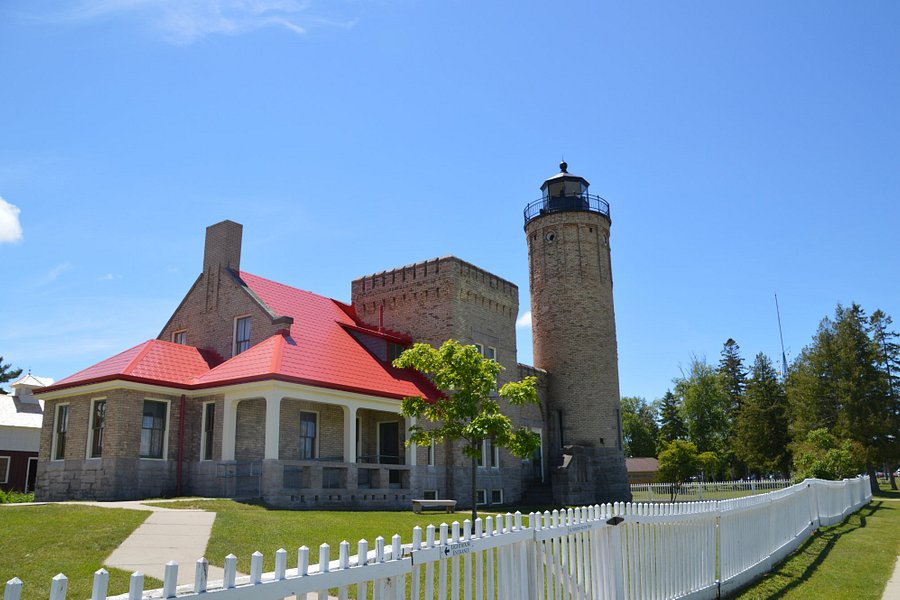 Old Mackinac Point Lighthouse image
