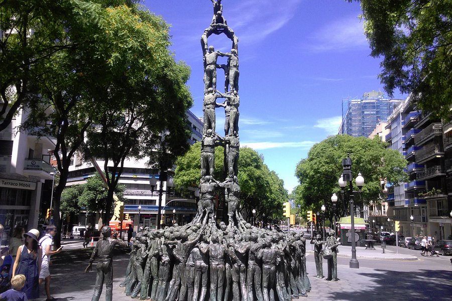 Monumento a los Castellers image