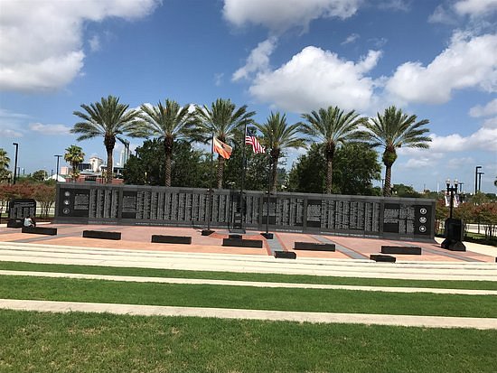 Veterans Memorial Wall image
