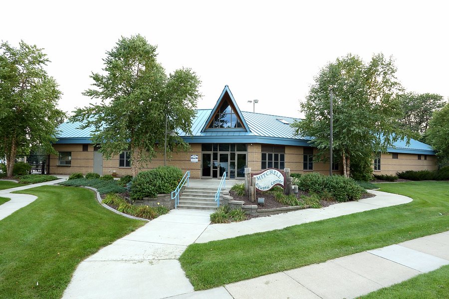 Mitchell Aquatic Center image