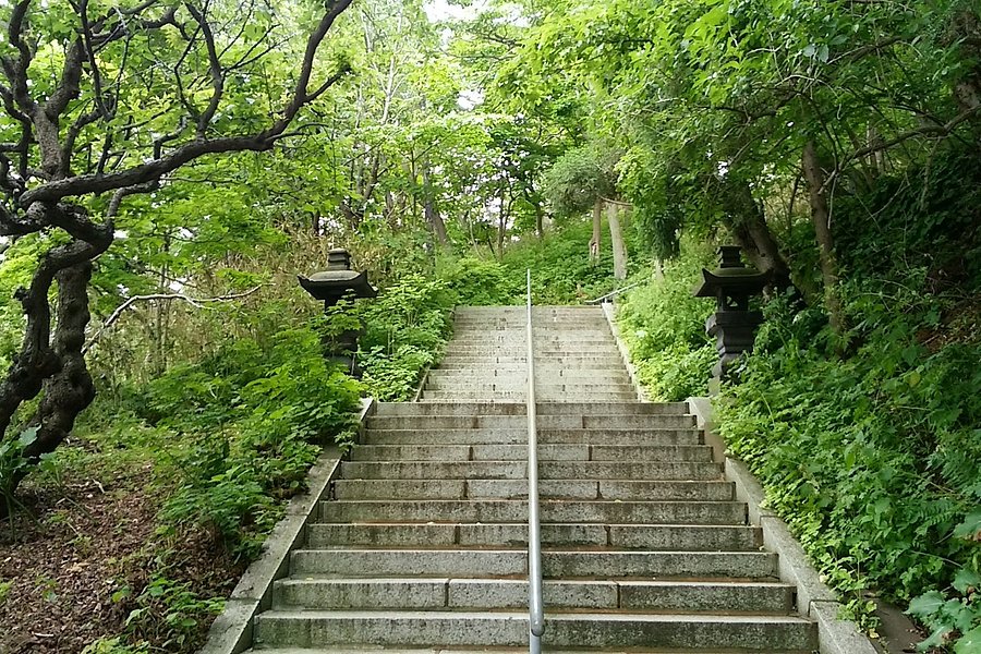 Muroran Hachimangu Shrine image