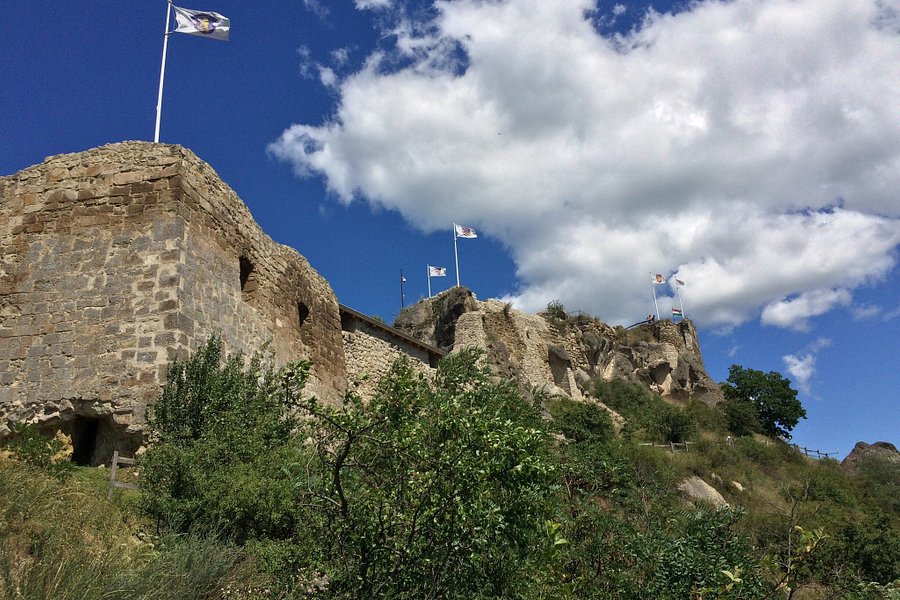 Sirok Castle image