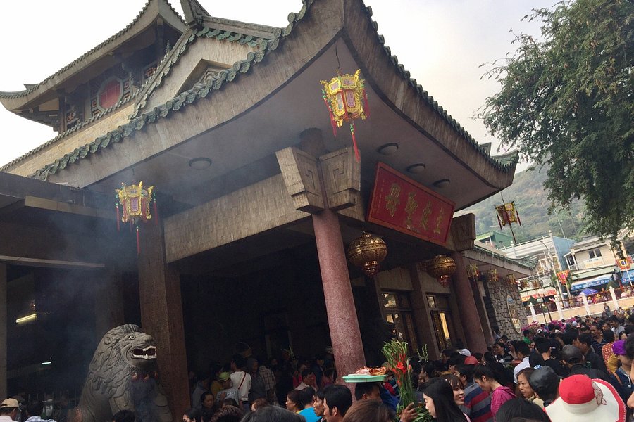 Ba Chua Xu Temple Festival image