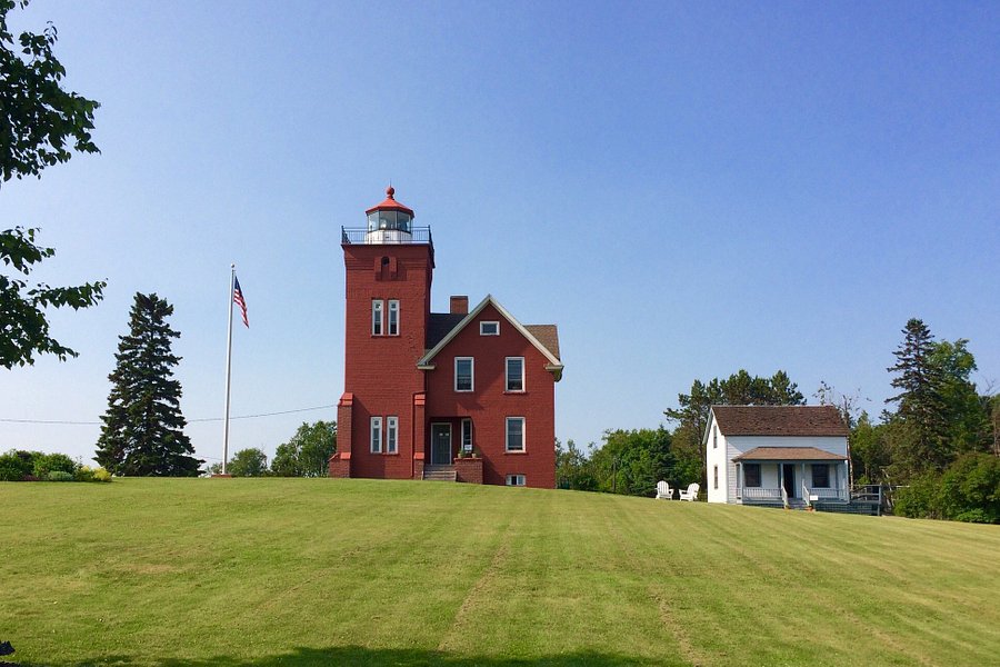 Two Harbors Lighthouse image