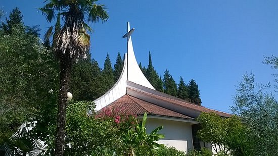 Župnijska cerkev Device Marije Rožnovenske image