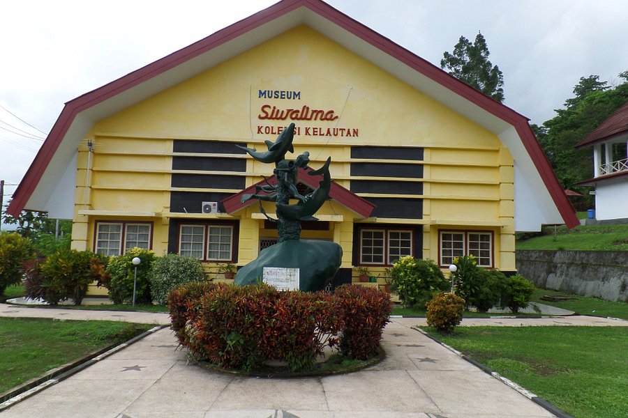 Museum Negeri Provinsi Maluku Siwa Lima image