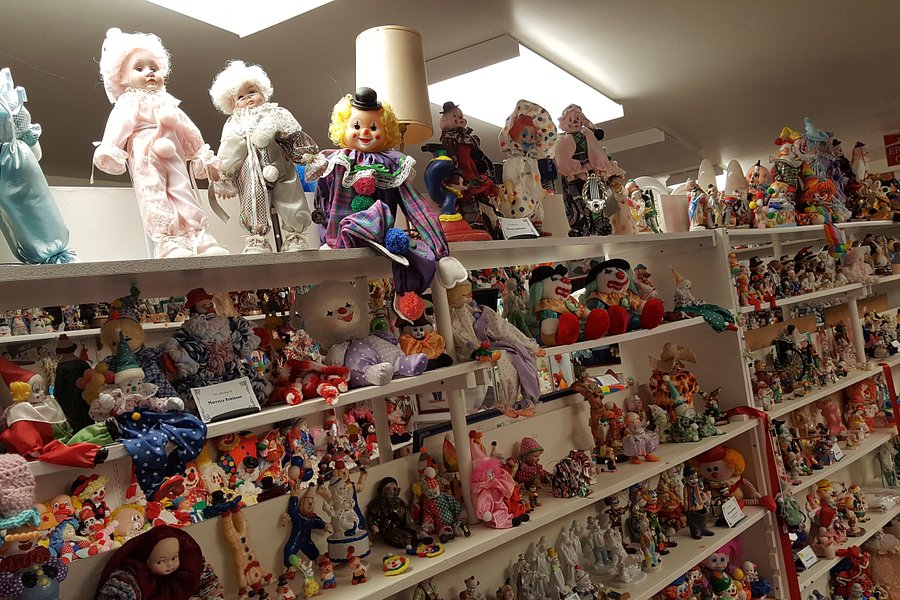 Klown Doll Museum image