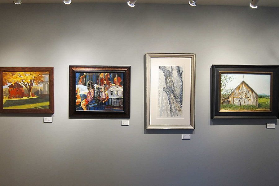 Artists' Gallery image