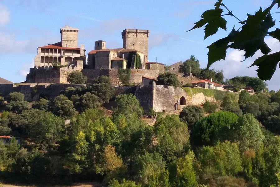 Monterrei Castle image