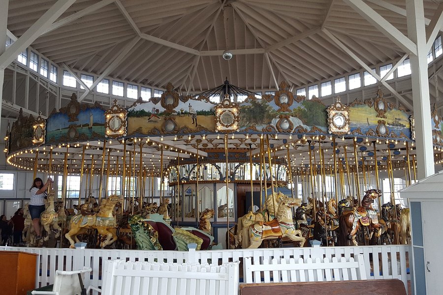 Carousel at Lighthouse Point Park image
