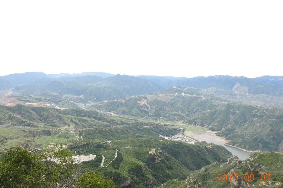 Mount Hengshan Scenic Spot image