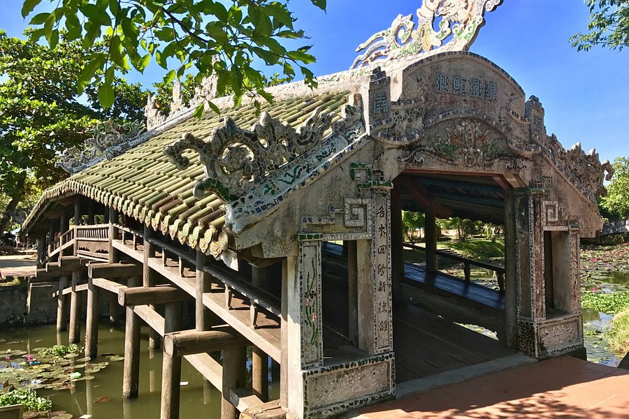 Thanh Toan Bridge image