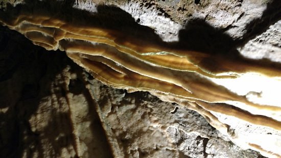 Crystal Cave image