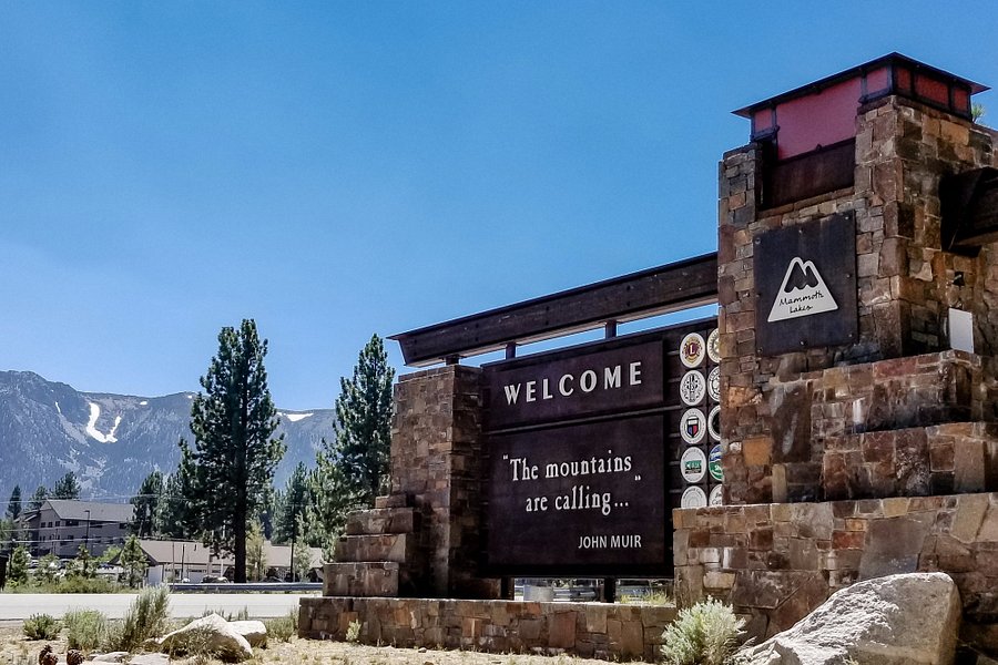 Mammoth Lakes Welcome Center image