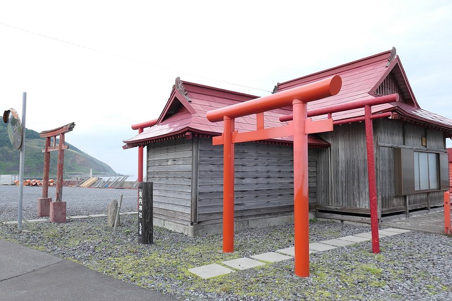 Minai Shrine image