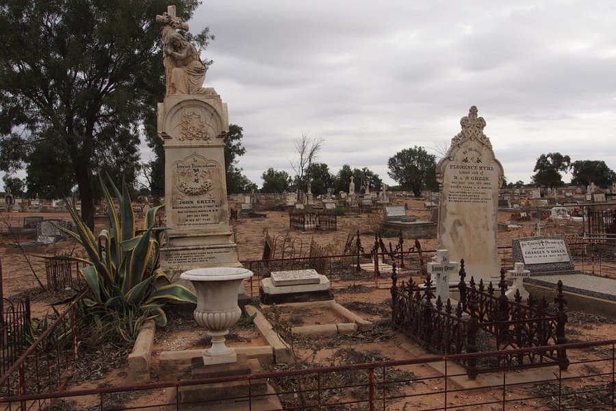 Bourke Historic Cemetery image