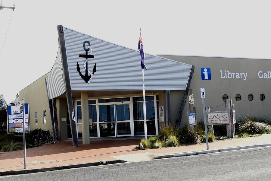 Port Macdonnell Community Complex And Visitor Information Outlet image