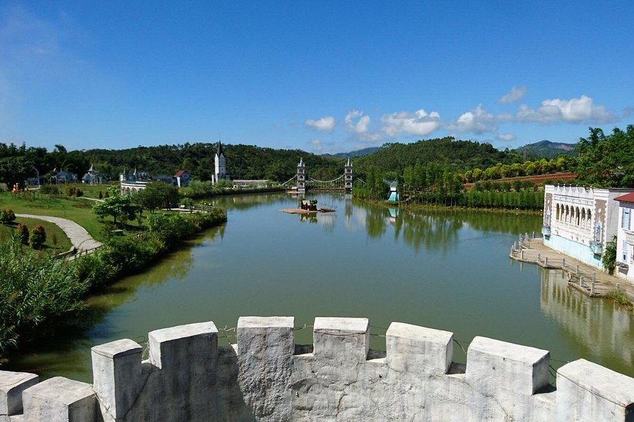 Zhongdu Wetlands Park image