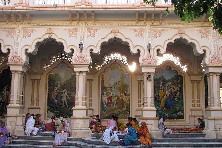 Sri Radhavallabh Vrindavan Temple image