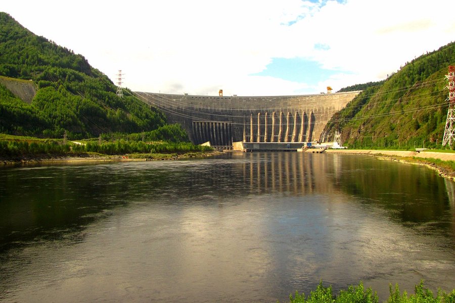 Sayano–Shushenskaya Dam image
