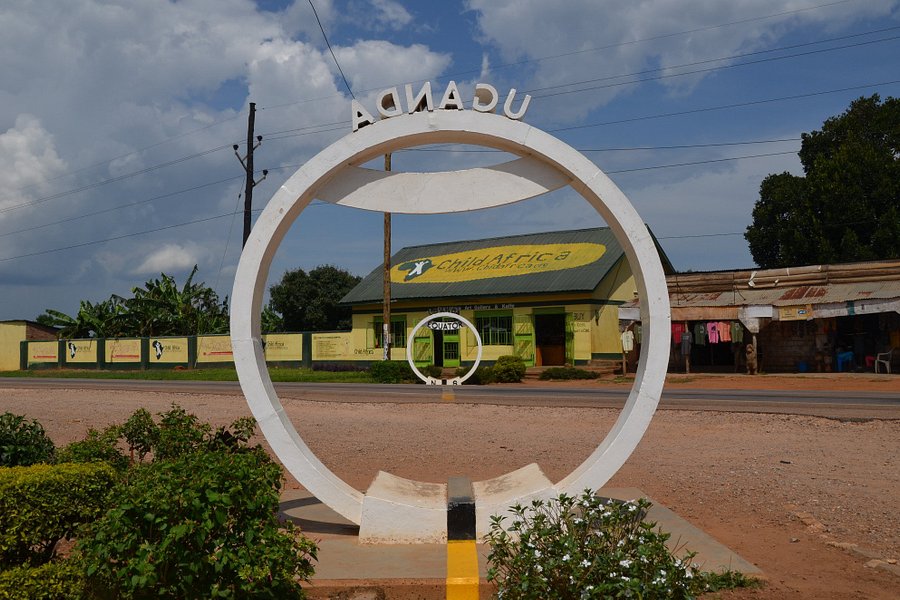 Uganda Equator image