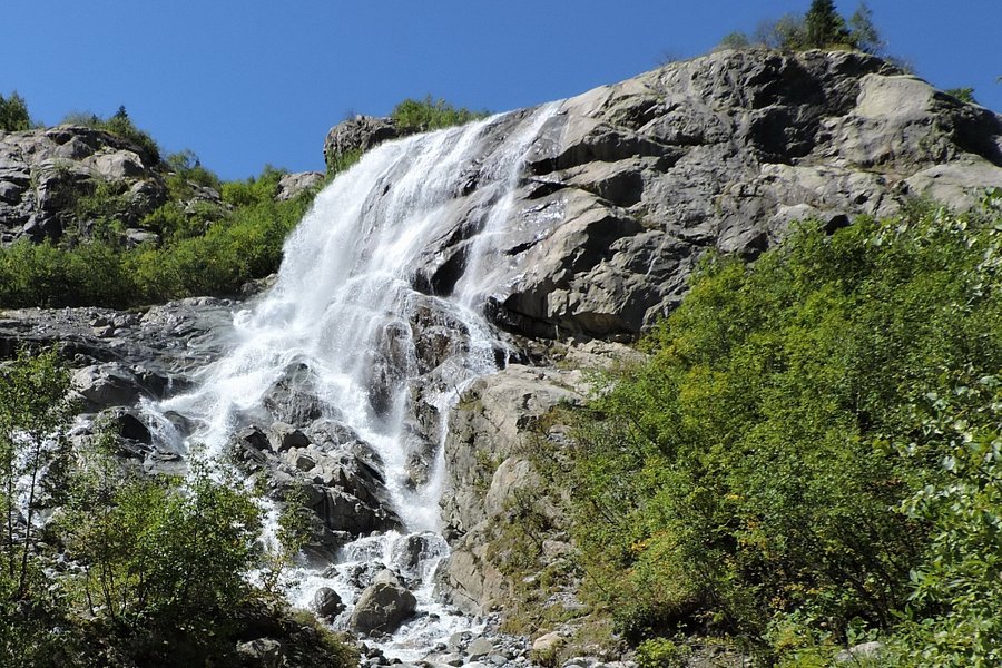 Alibek Waterfall image