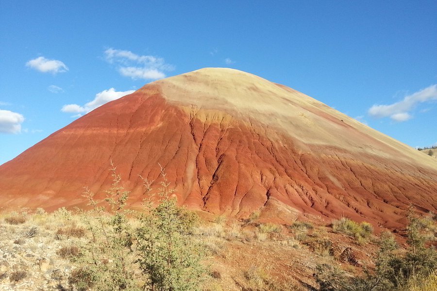 Painted Hills image