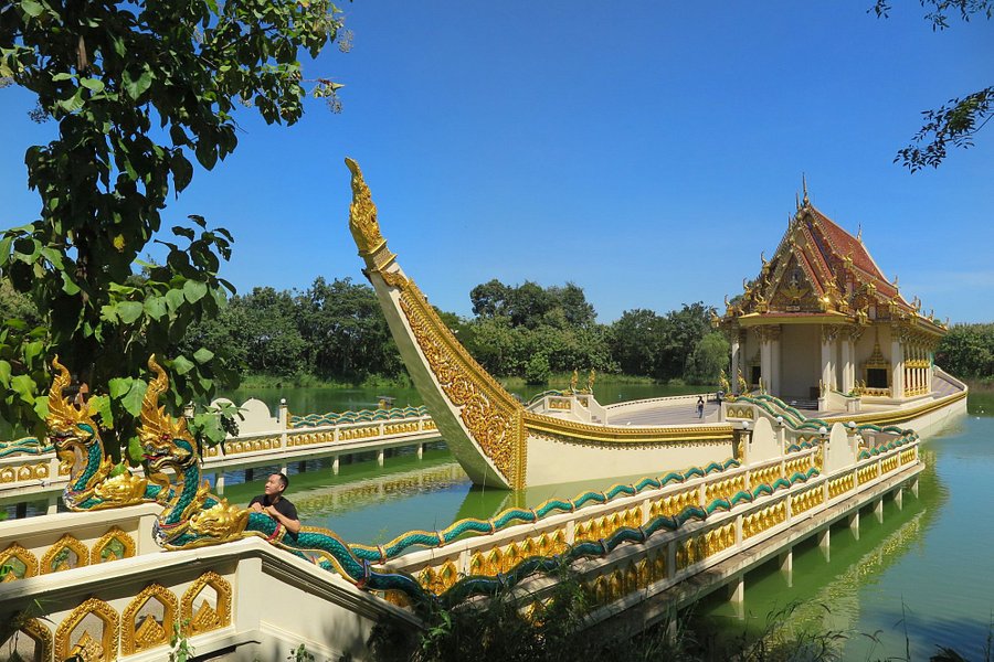 Wat Saprasansuk image