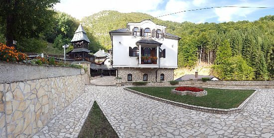 Lovnica Monastery image