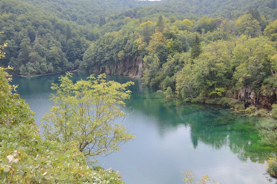 Batinovac Waterfall image