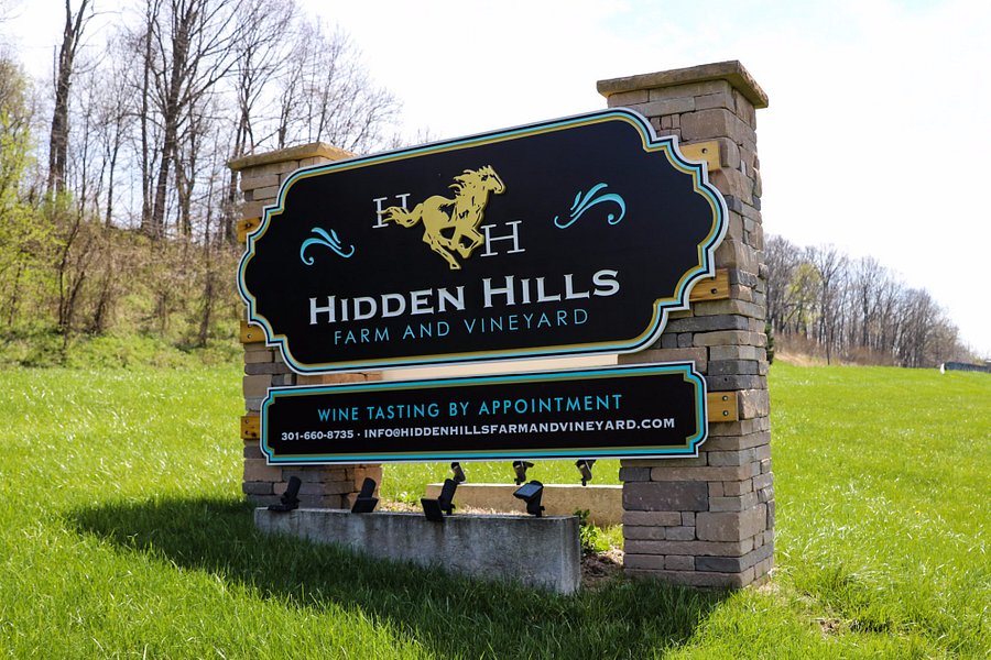 Hidden Hills Farm & Vineyard image