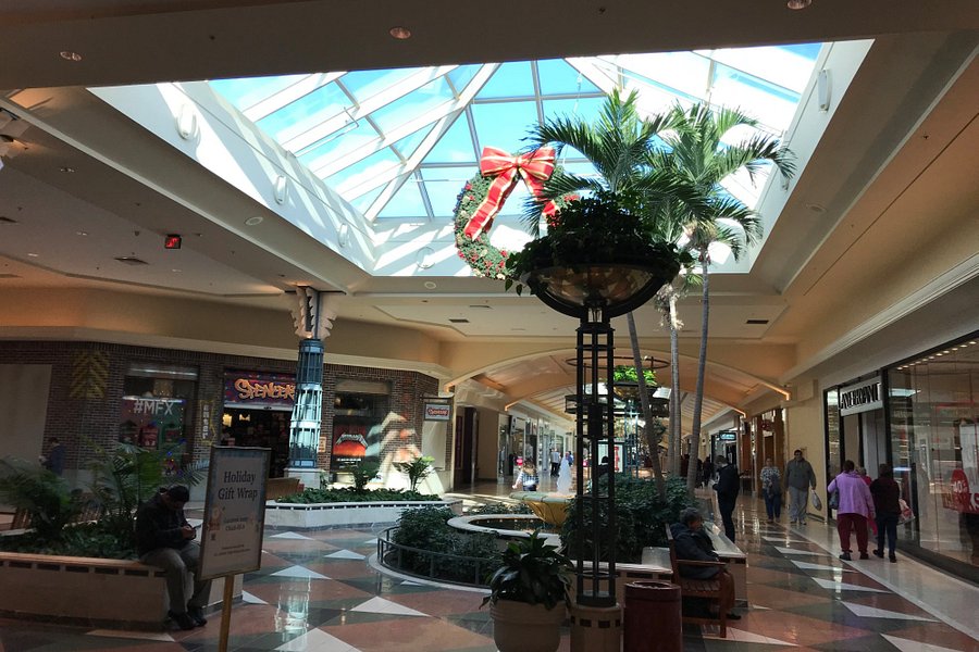 Concord Mall image