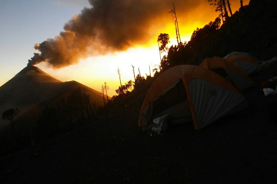 Volcan de Fuego image
