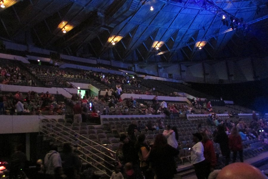 Hampton Coliseum image