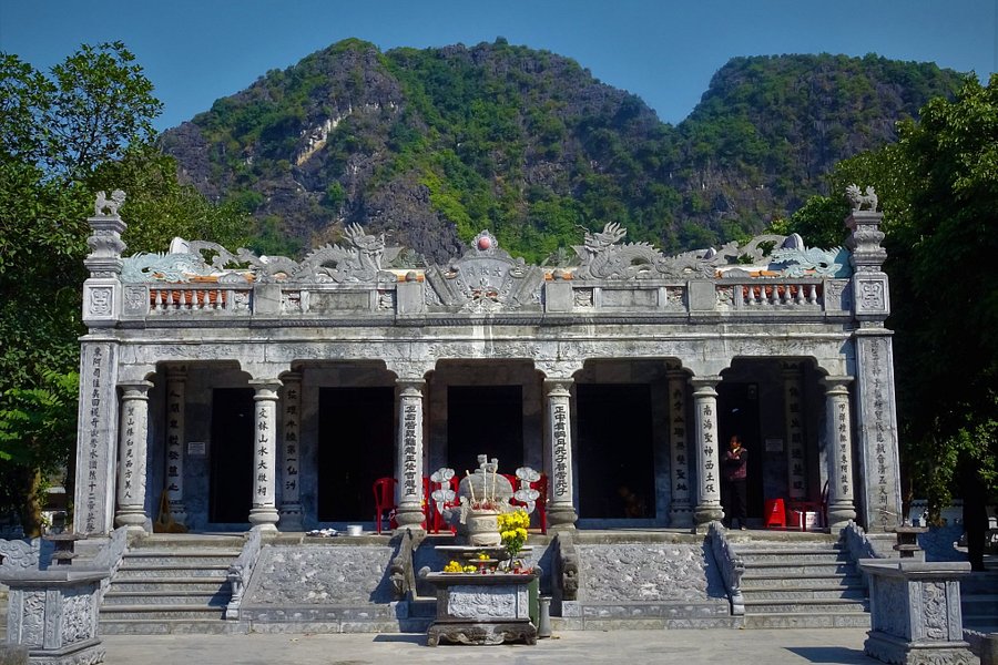 Thai Vi Temple image