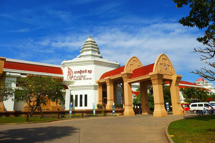 Angkor National Museum image