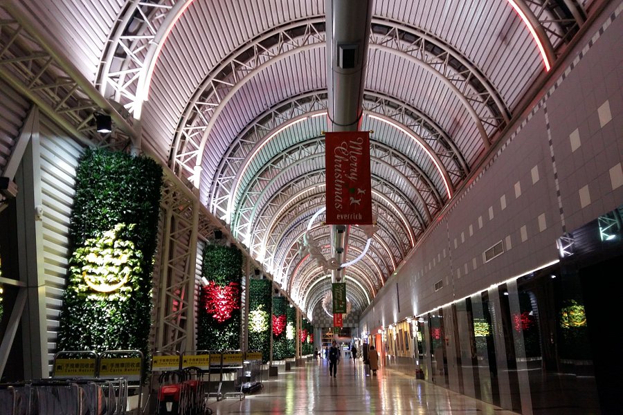 Kaohsiung International Airport Tourist Service Center image