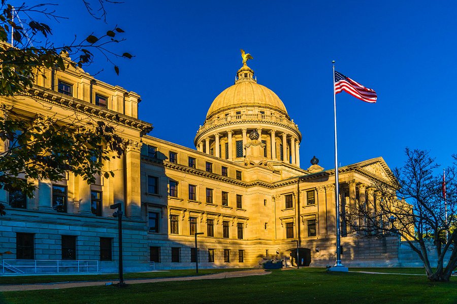 Mississippi State Capitol image