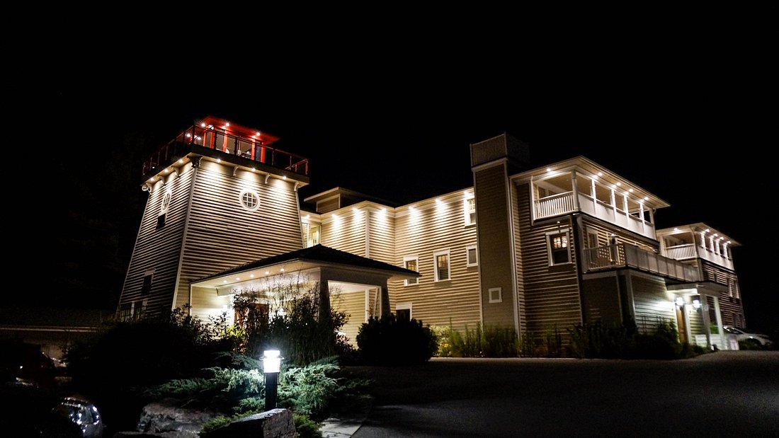 Things To Do in BestLiving Motel, Restaurants in BestLiving Motel