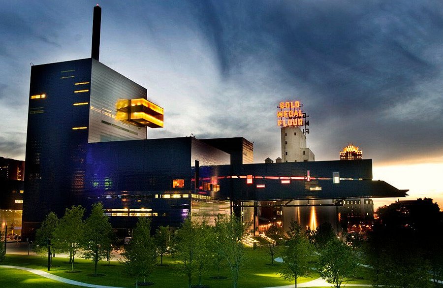 Guthrie Theater image