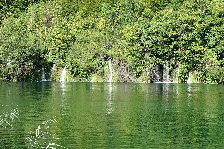 Galovac Lake image