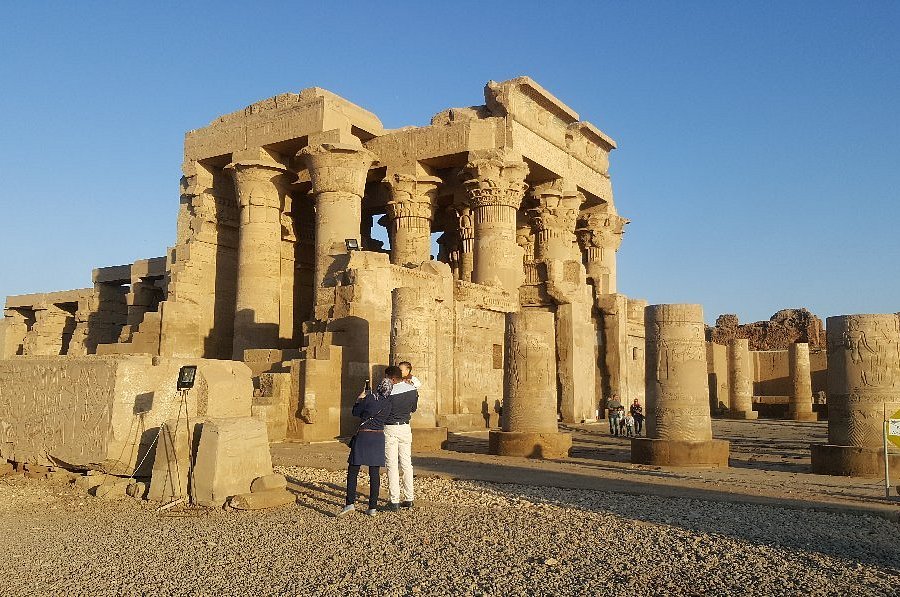 Temple of Kom Ombo image
